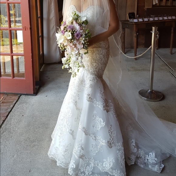 Mori Lee style 2801 Ivory wedding dress